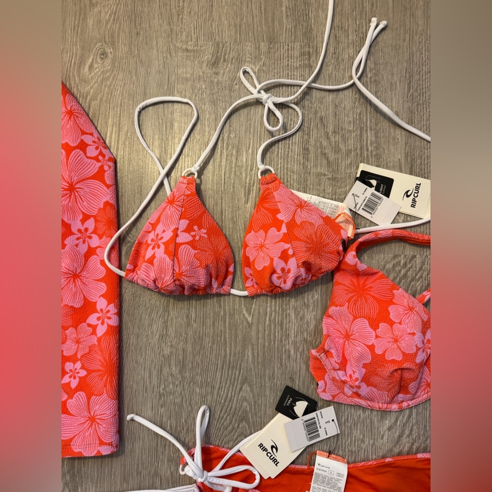 Rip Curl aloha State set bikini top and pants - Picture 5 of 17
